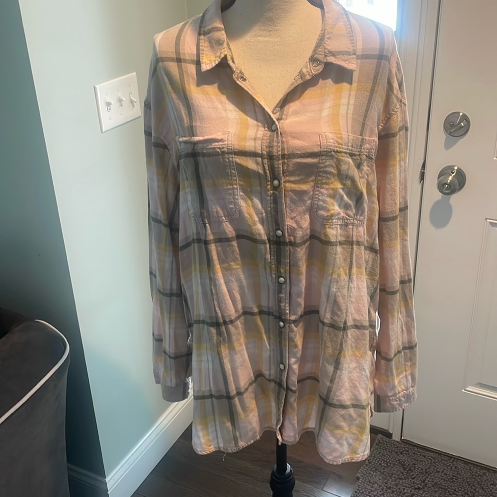 American Eagle Outfitters Plaid Button-Up Shirt - Pink and Yellow